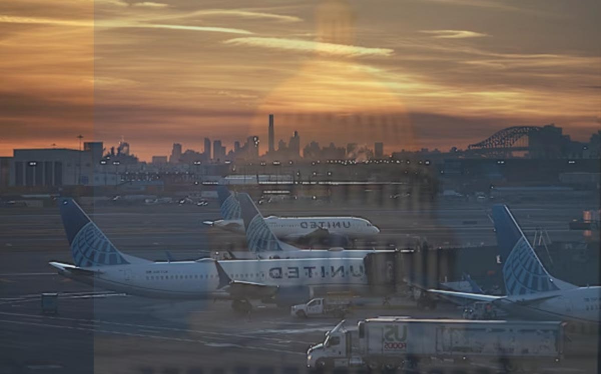 Americans Are Hurting as Shutdown Disrupts Airports and Grocery Stores